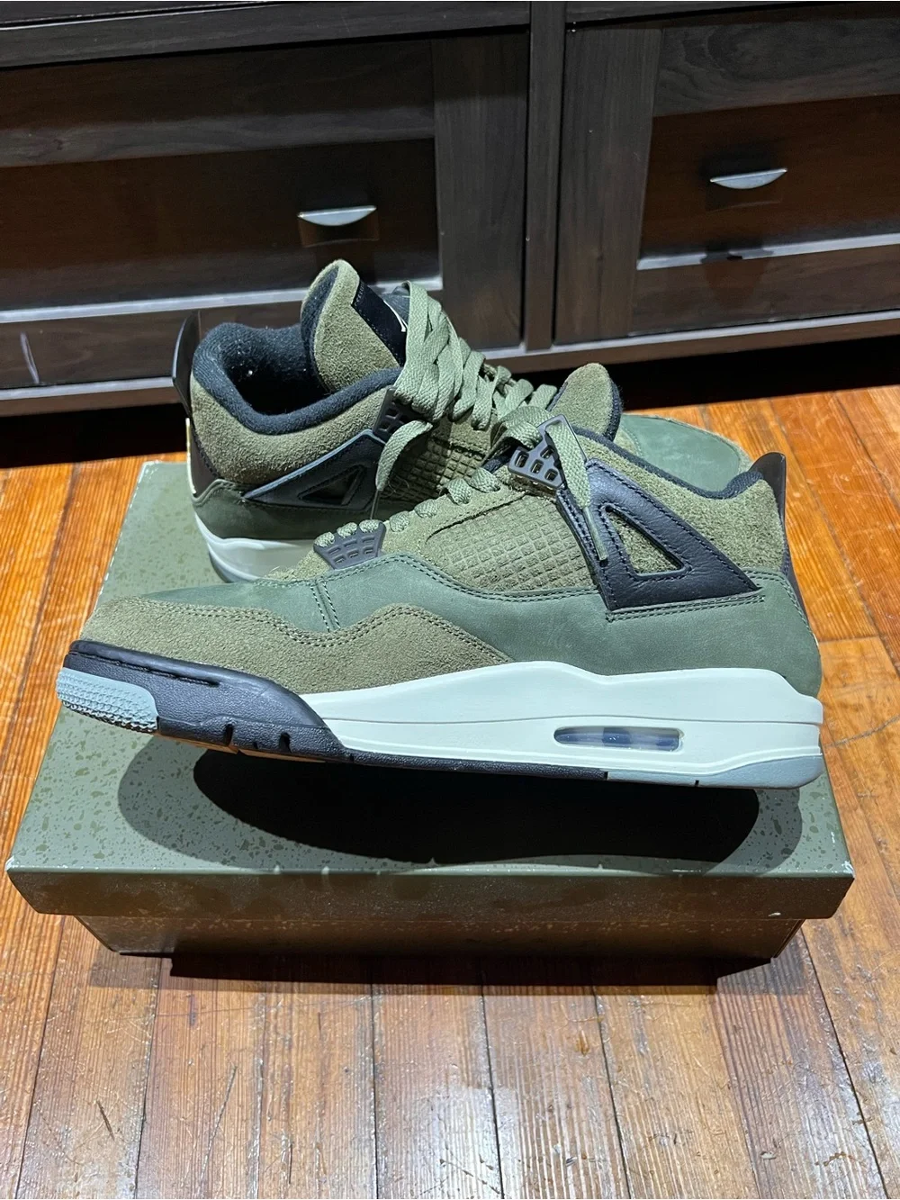 Jordan stylish sneakers